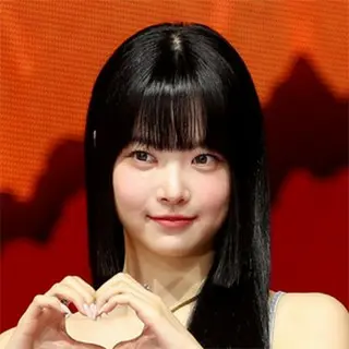 HONG EUNCHAE（LE SSERAFIM）