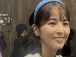 Nữ diễn viên Han Hye-jin, vẻ đẹp ngây thơ, trông như một sinh viên đại học ở độ tuổi 20.